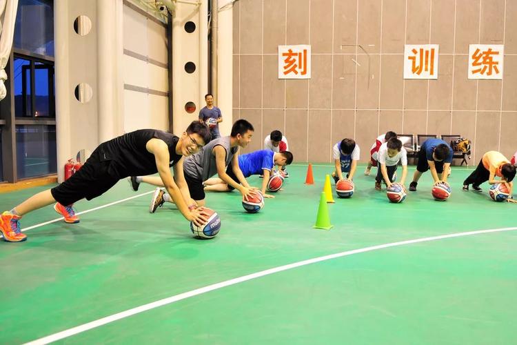 体育比赛怎么报名,设计策略快速解答_VR型43.237