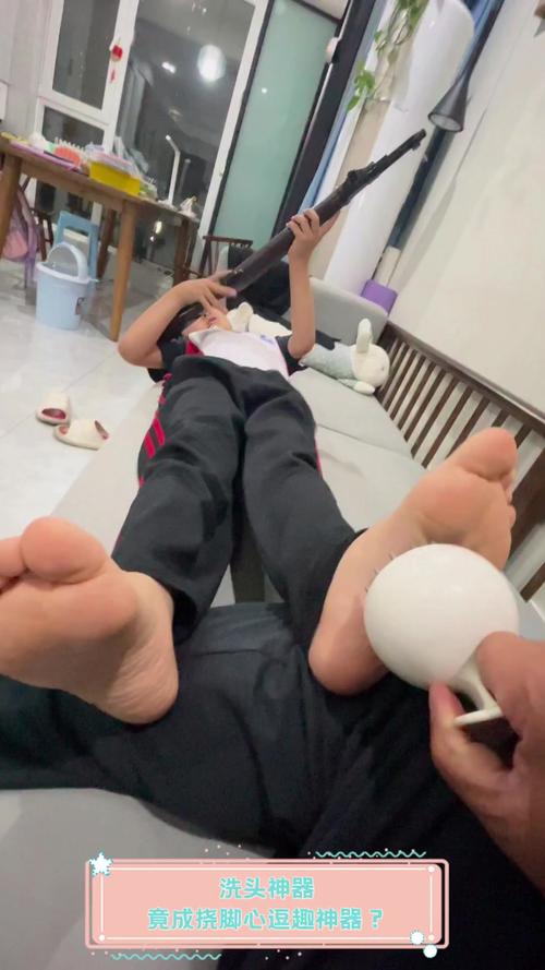 挠体育生脚心,设计策略快速解答_整版DKJ656.74